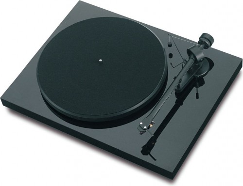 Gramofon Pro-ject Debut III DC Piano Black + OM5