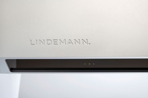LINDEMANN MUSICBOOK SOURCE II - Kompaktowy, niezwykle eleganckie i jednocześnie uniwersalne odtwarzacz sieciowy. Przedwzmacniacz, streamer i wzmacniacz słuchawkowy w jednym.