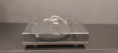 Gramofon Pro-ject Primary E Black + OM NN (3)