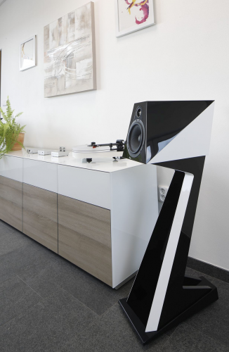 Acoustique Quality PASSION ORCA - Designerski zestaw do nowoczesnego wnętrza, o doskonałej konstrukcji High End / Scan-Speak / kolor black / white (4)