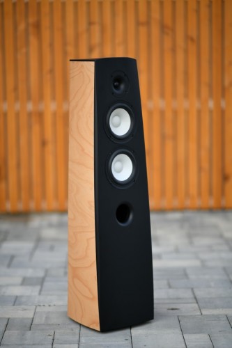 Acoustique Quality CANTO 5  - Audiofilska kolumna podłogowa, dwudrożna konstrukcja o mocy 230W / SB ACOUSTICS (14)