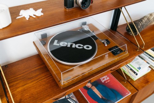 Lenco LS-55WA - gramofon z Bluetooth, USB i wbudowanymi głośnikami