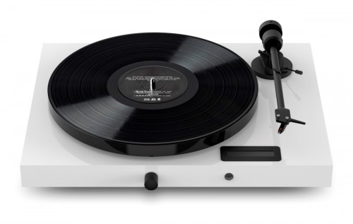 Pro-Ject JukeBox E1 + piano OM5e  Gramofon, System all-in-one / Plug and Play z Bluetooth, biały