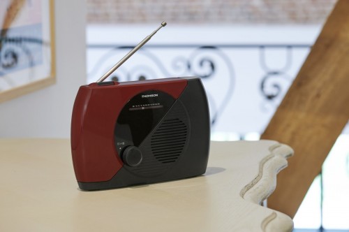 Thomson RT353 - przenośne radio FM