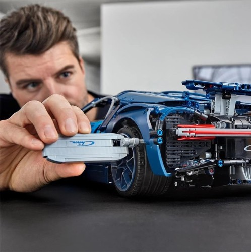 Zestaw klocków Bugatti Chiron z oświetleniem LED - Zamiennik