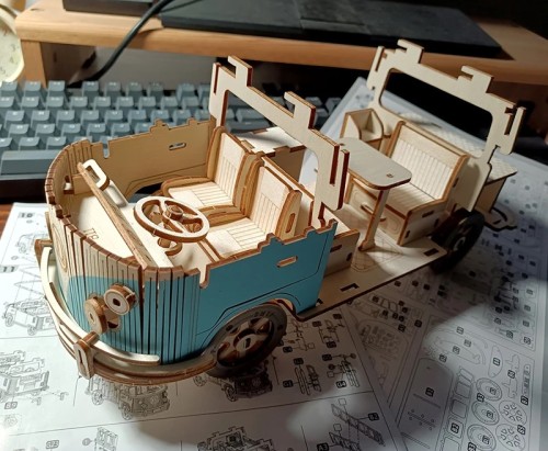 Puzzle 3D drewniane model samochodu Volkswagen VW T1 