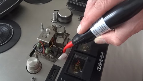 Demagnetyzer elektryczny do głowic magnetofonowych w magnetofonach kasetowych i szpulowych Analogis 6066