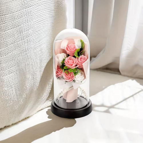 Wieczna Róża LED w Szklanej Kopule – Różowy Bukiet Kwiatów 11x20cm