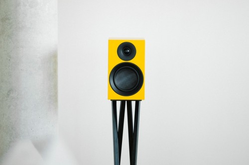 Pro-Ject Speaker Box 5 E Carbon - 2-drożny system głośników półkowych - satynowa żółć (7)