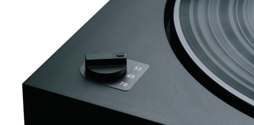 Pro-Ject A2 - Trzybiegowy, w pełni automatyczny gramofon z wkładką Ortofon 2Mred (5)