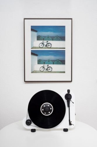 Pro-Ject VTE BT R Biały OM5e - gramofon pionowy z Bluetooth (5)