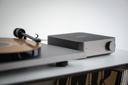 Pro-Ject STEREO SET PHONO + STREAMING - zestaw audio ze wzmacniaczem WiiM i gramofonem, szary (10)