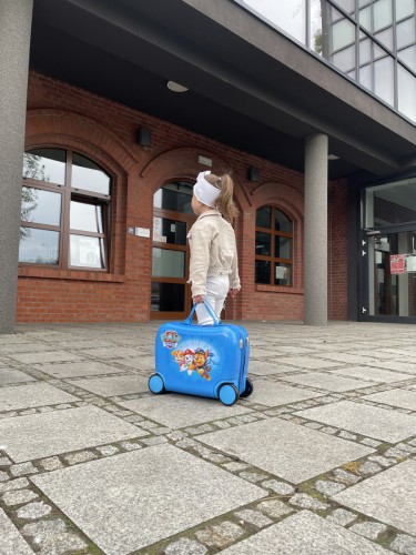 Jeżdżąca walizka podróżna Psi Patrol - niebieska mała (2)