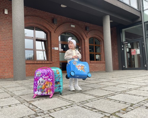 Jeżdżąca walizka podróżna Psi Patrol - niebieska mała (4)