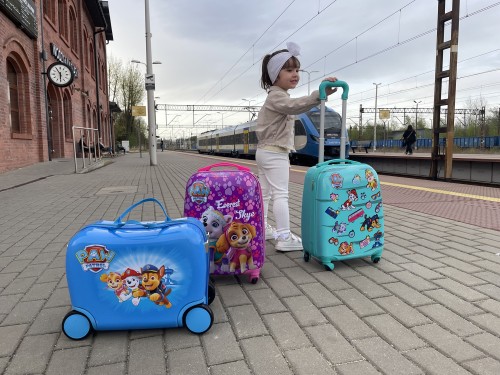 Jeżdżąca walizka podróżna Psi Patrol - niebieska mała (8)