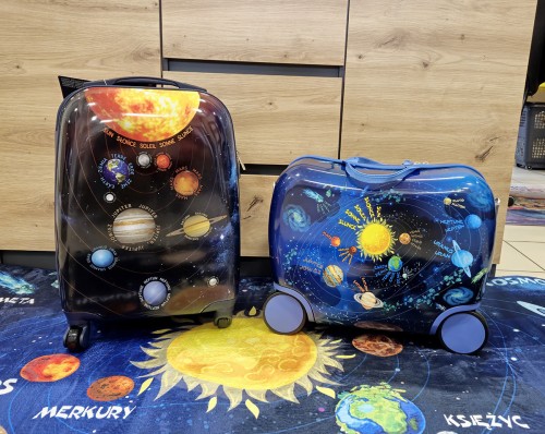Walizka podróżna na kółkach - układ słoneczny - kosmiczna kolekcja (7)