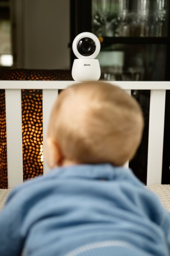 Alecto DVM2050 - wideo niania elektroniczna z kamerą HD, kolorowym wyświetlaczem i lampką nocną, biała (15)