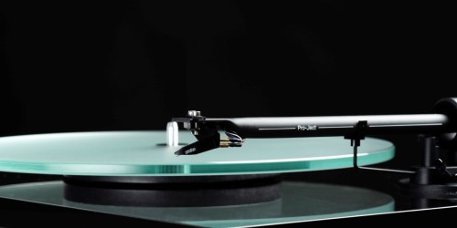 Pro-Ject T1 EVO PHONO + OM10 - fortepianowa czerń (9)