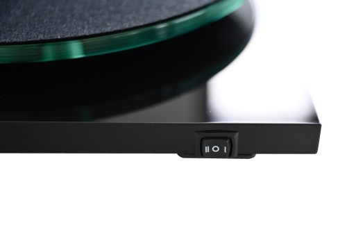 Pro-Ject T2W + Sumiko Rainier - gramofon Wi-Fi z możliwością strumieniowania - kolor czarny fortepianowy (7)