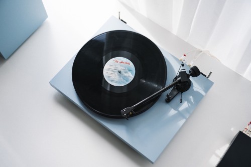 Pro-Ject Colorful Audio System 2 - Uniwersalny system Hi-Fi z gramofonem - Polar Blue (8)