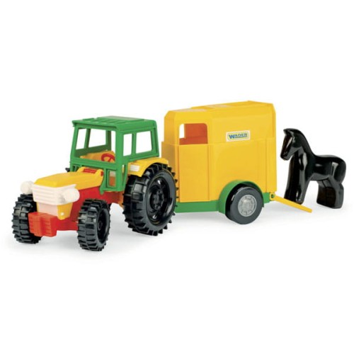 Traktor z przyczepą na konia (9)