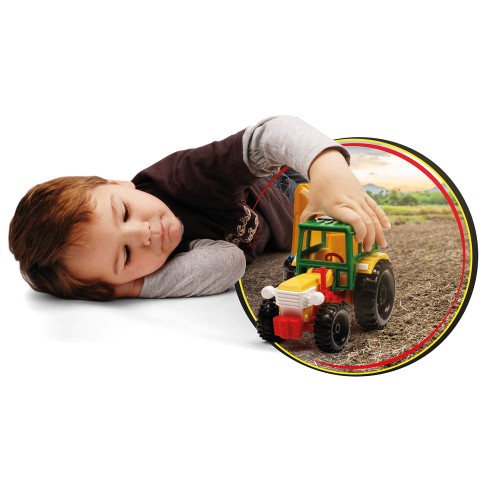 Traktor z przyczepą na konia (3)
