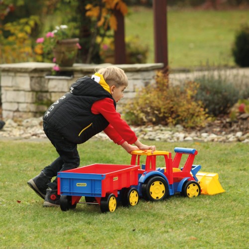 Gigant traktor ładowarka z przyczepą (15)