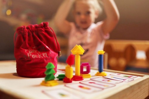 Play & Fun Secret Pocket Mistrz Konstrukcji gra sensoryczna (3)