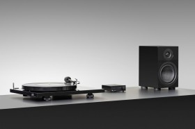 ProJect E1 BT + OM5e Gramofon Plug & Play HiFi, Bluetooth, wbudowany przedwzmacniacz