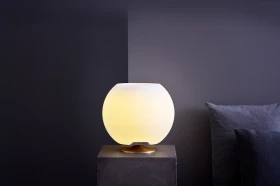 Kooduu  Lampa LED Sphere Brass z wbudowanym głośnikiem Bluetooth oraz chłodzirka na napoje, Mosiądz  3w1