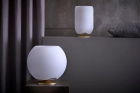 Kooduu  Lampa LED Sphere Brass z wbudowanym głośnikiem Bluetooth oraz chłodzirka na napoje,  Szczotkowane srebro  3w1