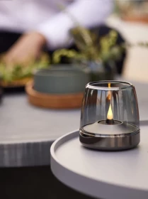 Kooduu  Lampa oliwna i świecznik LED Glow 10, Przydymiony szary  2w1