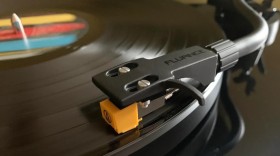 Zestaw Wkładka gramofonowa AudioTechnica AUDIO TECHNICA AT91 + Szczoteczka igły