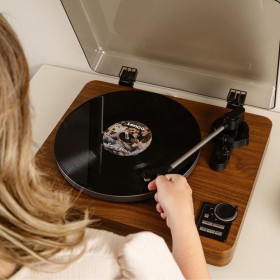 Obrazek 2 dla: Gramofon Lenco LBTA165WD BT automatyczny z wbudowanym przedwzmacniaczem i Bluetooth