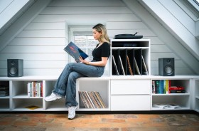 Obrazek 2 dla: ProJect Colorful Audio System E  System HiFi typu „Allinone” z gramofonem  Satynowa czerń