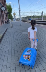 Obrazek 2 dla: Walizka podróżna na kółkach Psi Patrol  niebieska duża